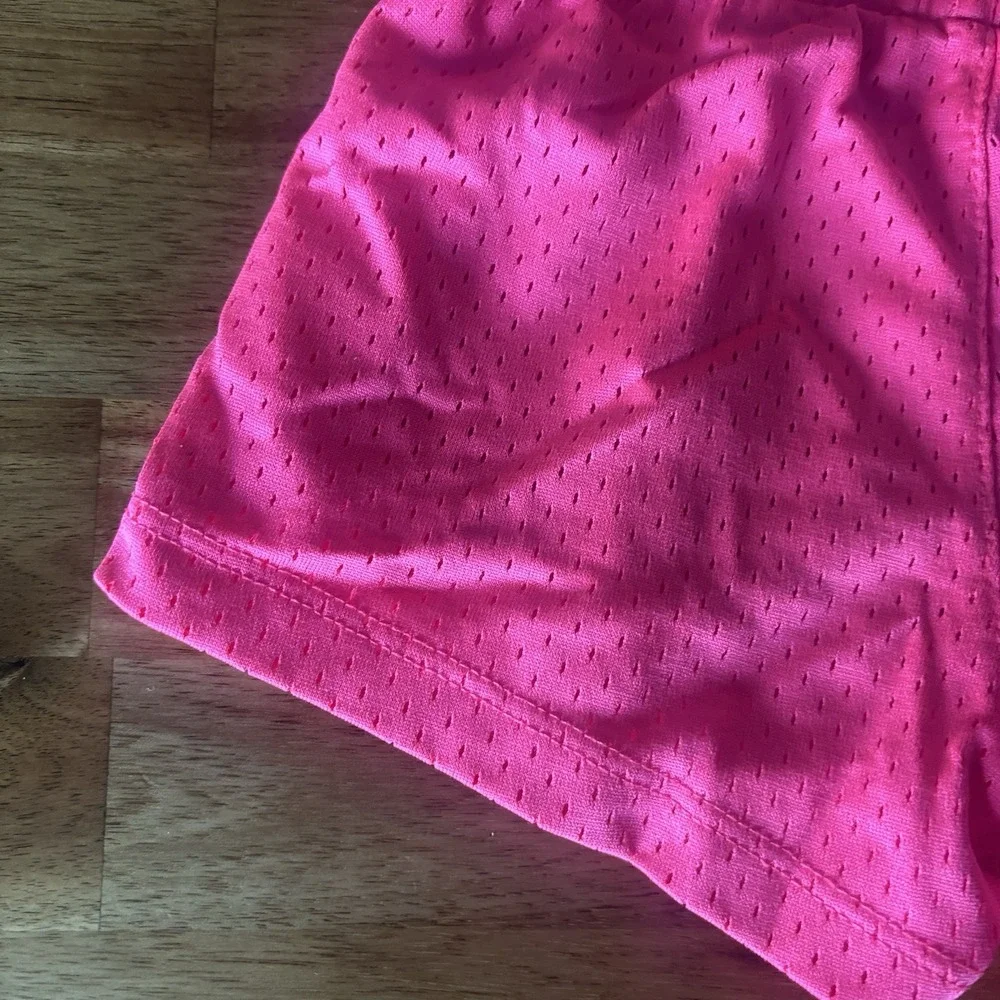 Nike Baby Toddler Girl Neon Pink Mesh Athletic Shorts Size 2-3 Yr Sporty Play